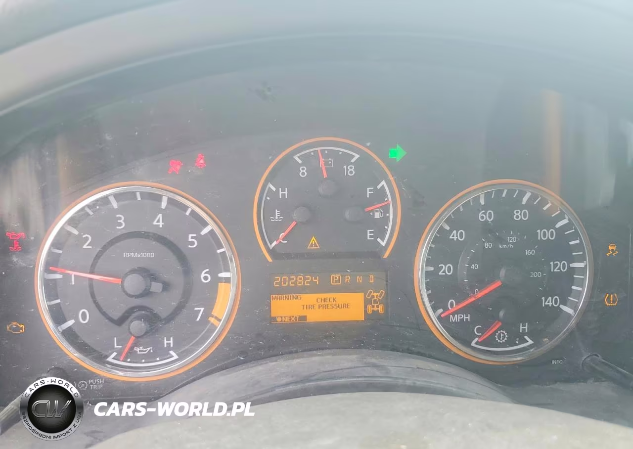 2014 Nissan Armada Platinum VIN:5N1BA0NCXEN602015 - 9