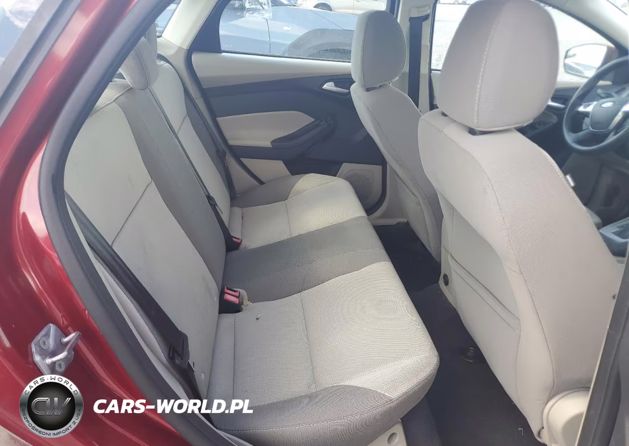 2013 Ford Focus Se VIN:1FADP3F27DL349450 - 10