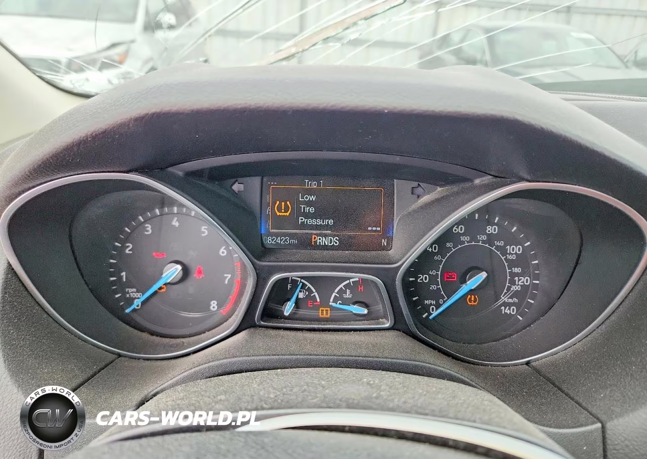 2017 Ford Focus Sel VIN:1FADP3H20HL319077 - 9
