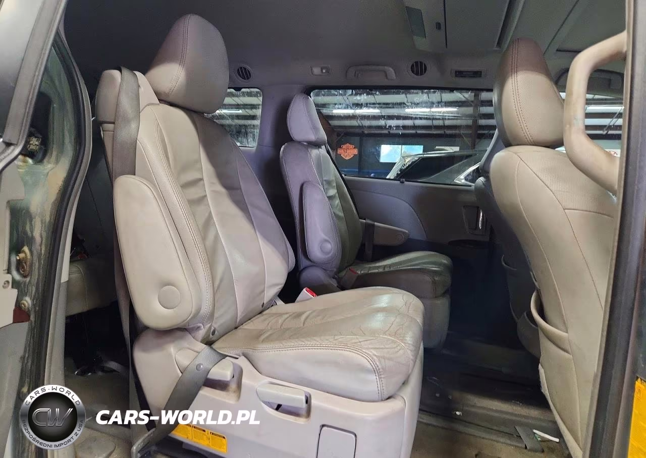 2014 Toyota Sienna Xle 7-Passenger VIN:5TDDK3DC0ES090711 - 11