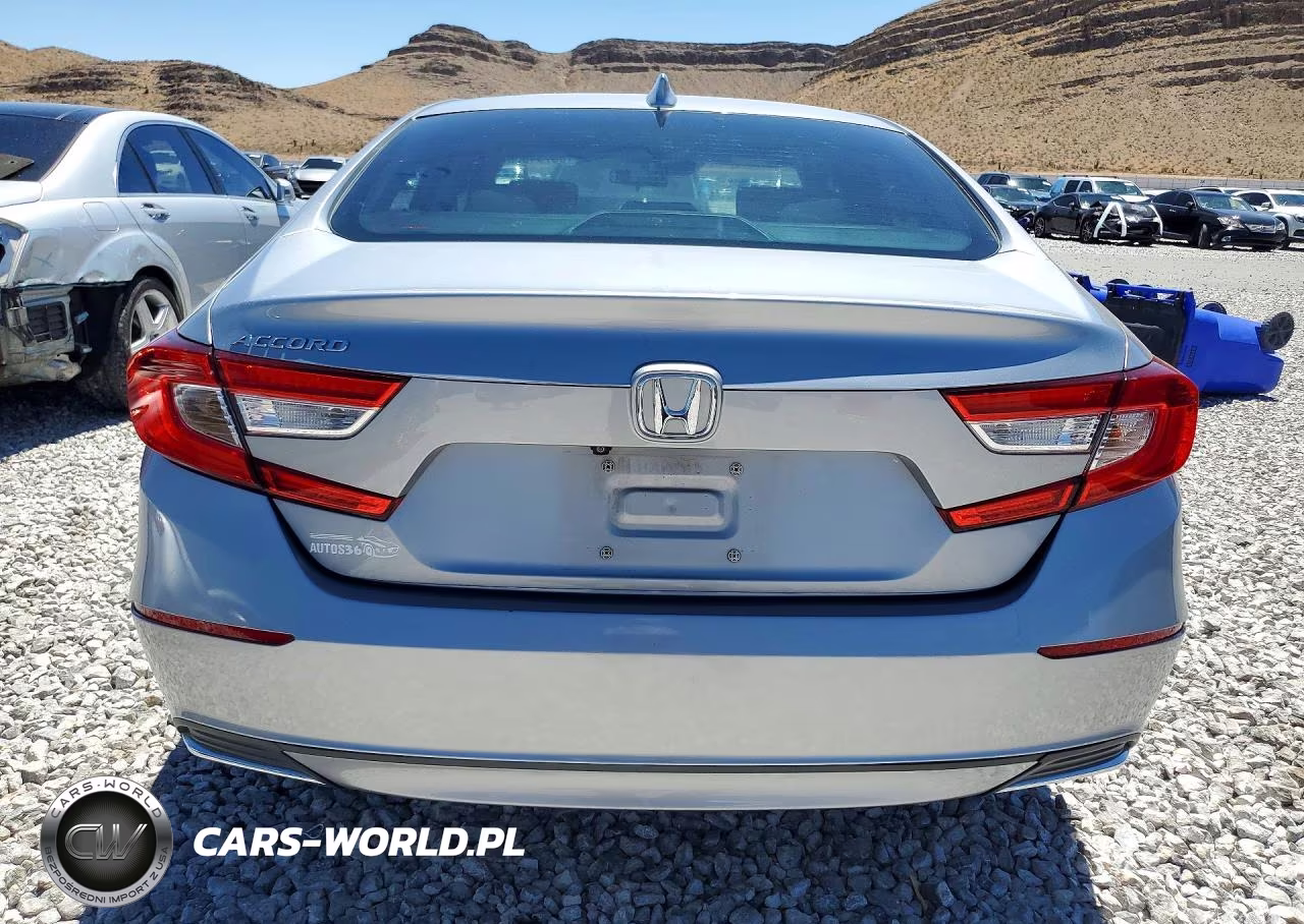 2018 Honda Accord Lx VIN:1HGCV1F1XJA156760 - 6