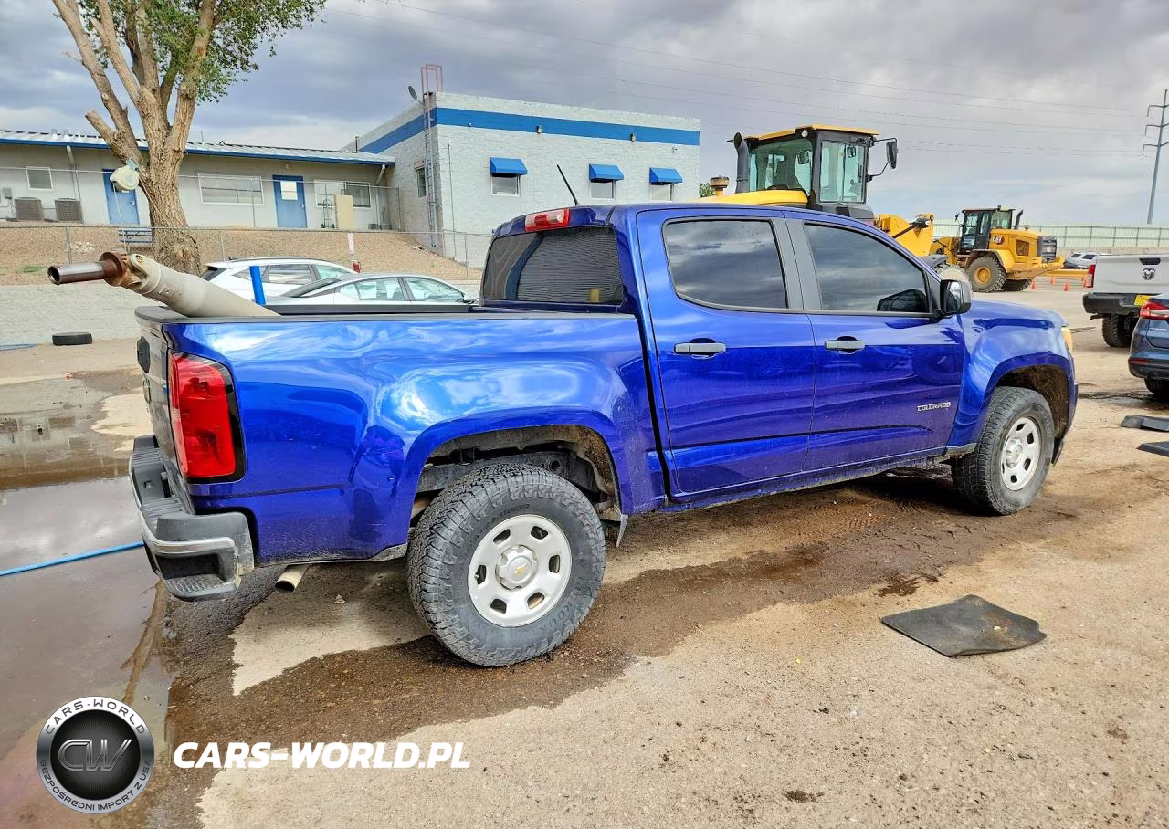 2015 Chevrolet Colorado VIN:1GCGSAEA2F1261424 - 3
