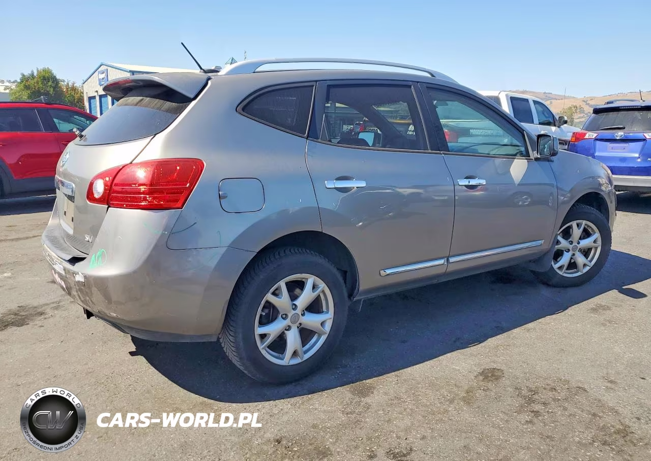 2011 Nissan Rogue S VIN:JN8AS5MT4BW165361 - 3