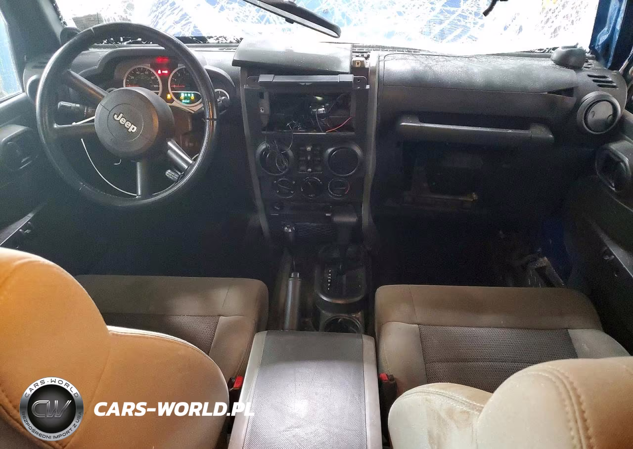 2010 Jeep Wrangler Unlimited Sport VIN:1J4BA3H18AL102287 - 8