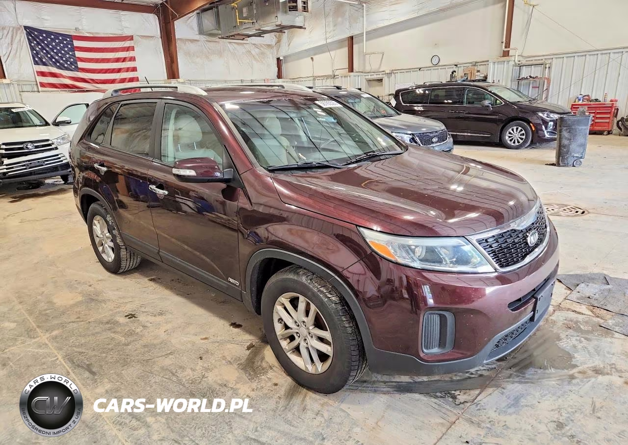 2015 Kia Sorento Lx VIN:5XYKTDA79FG605544 - 4
