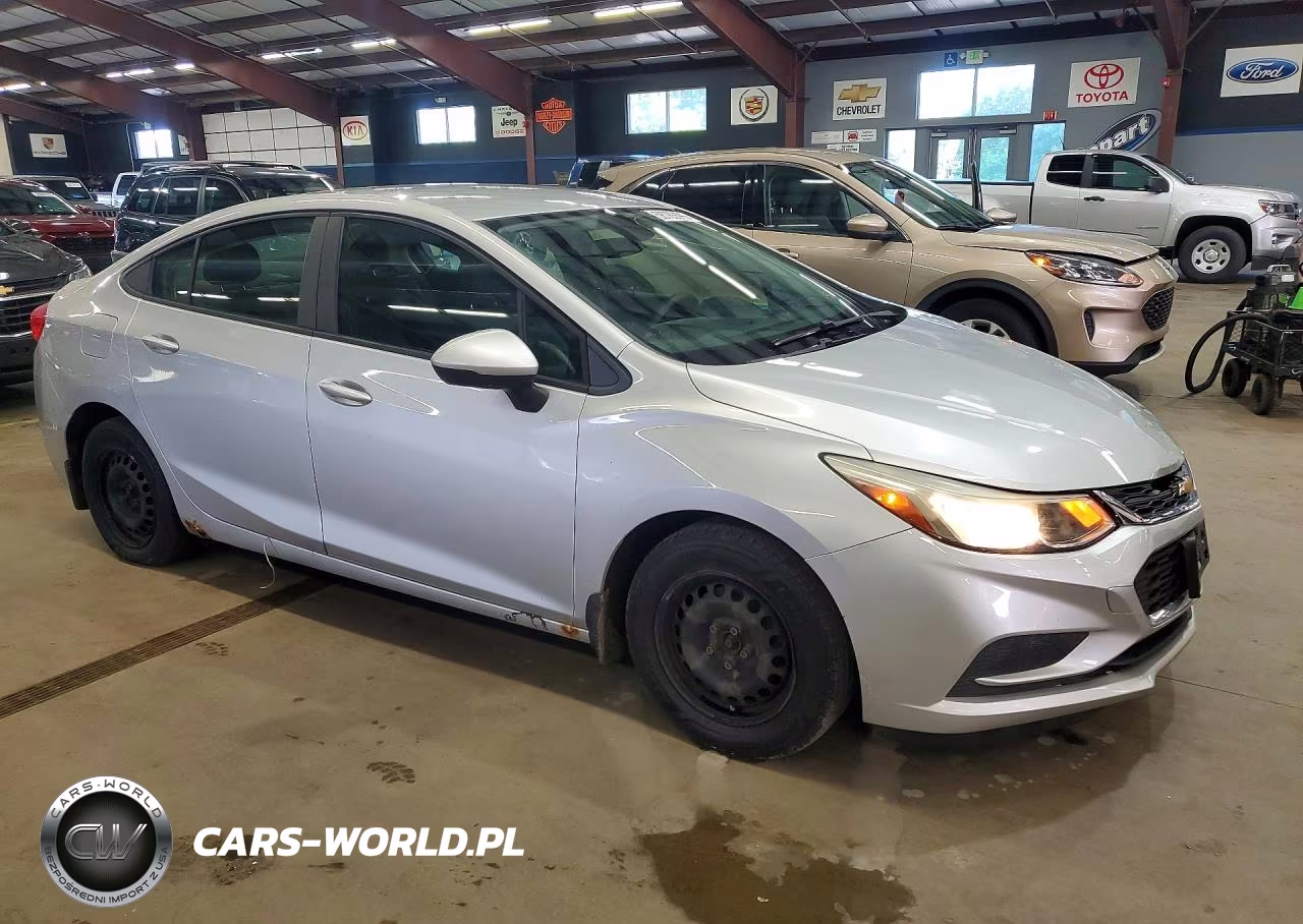 2017 Chevrolet Cruze Ls VIN:1G1BC5SMXH7117951 - 4