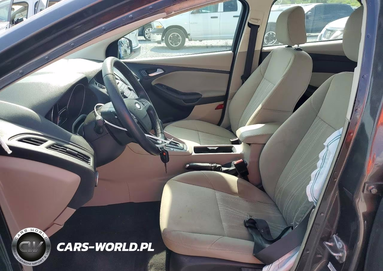 2015 Ford Focus Se VIN:1FADP3K21FL360615 - 7