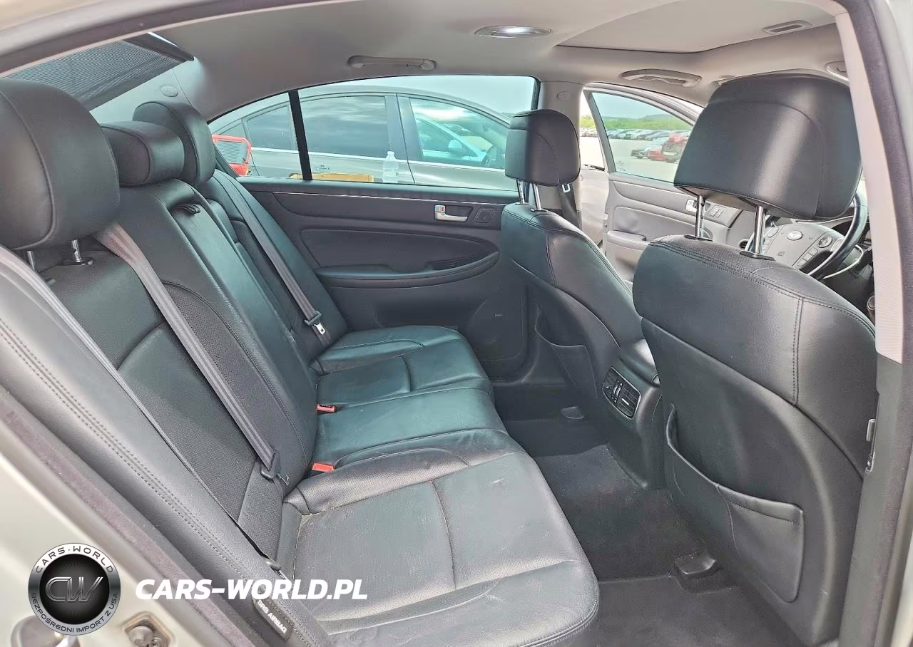 2012 Hyundai Genesis 3.8L VIN:KMHGC4DD5CU181258 - 10