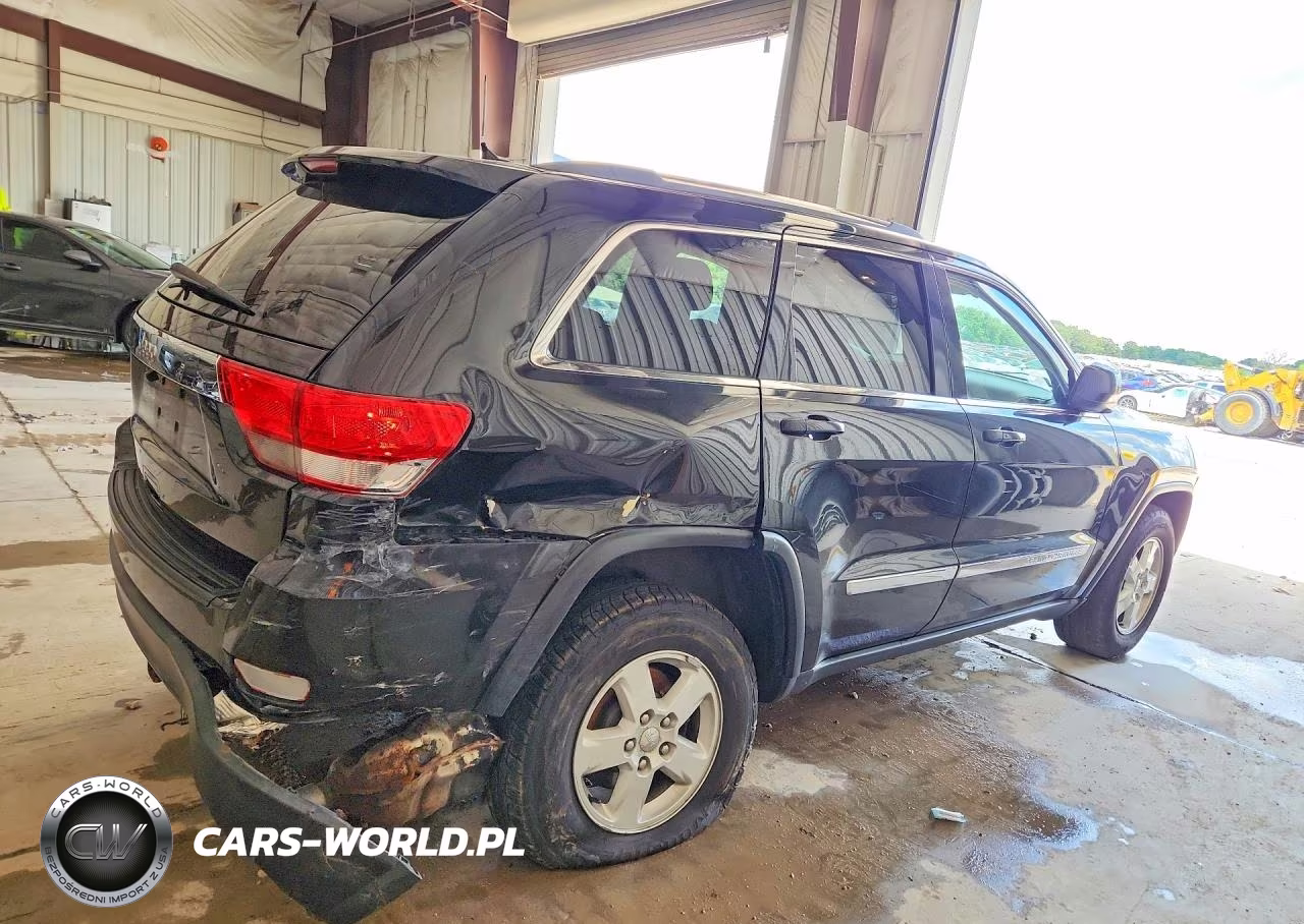 2012 Jeep Grand Cherokee Laredo VIN:1C4RJFAG5CC274106 - 3