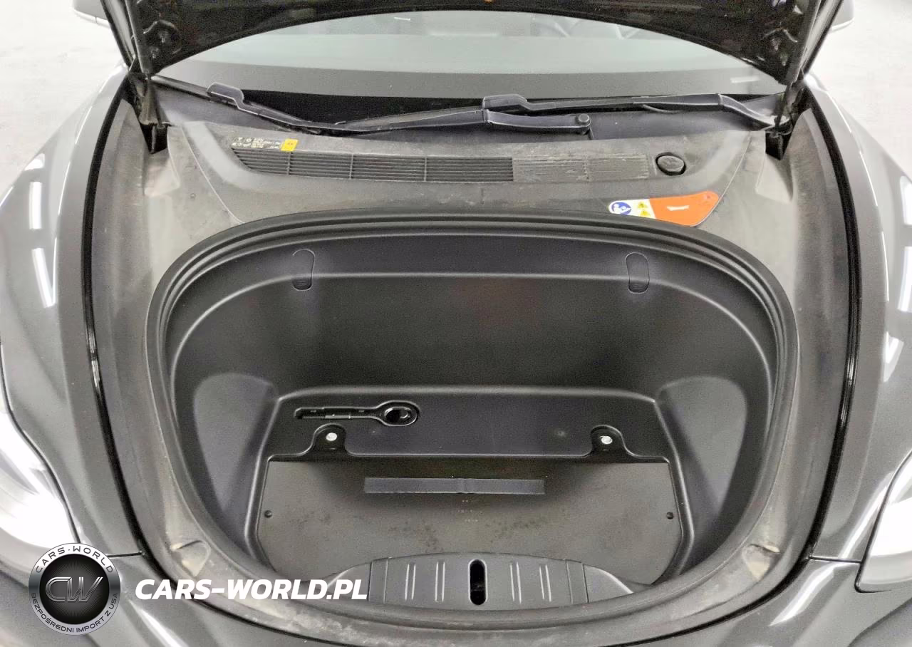 2018 Tesla Model 3 VIN:5YJ3E1EA8JF013863 - 11