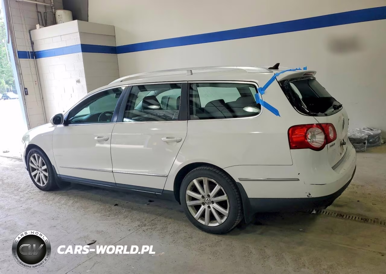 2010 Volkswagen Passat Komfort VIN:WVWXM7AN8AE165014 - 2