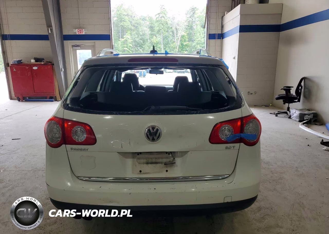 2010 Volkswagen Passat Komfort VIN:WVWXM7AN8AE165014 - 6