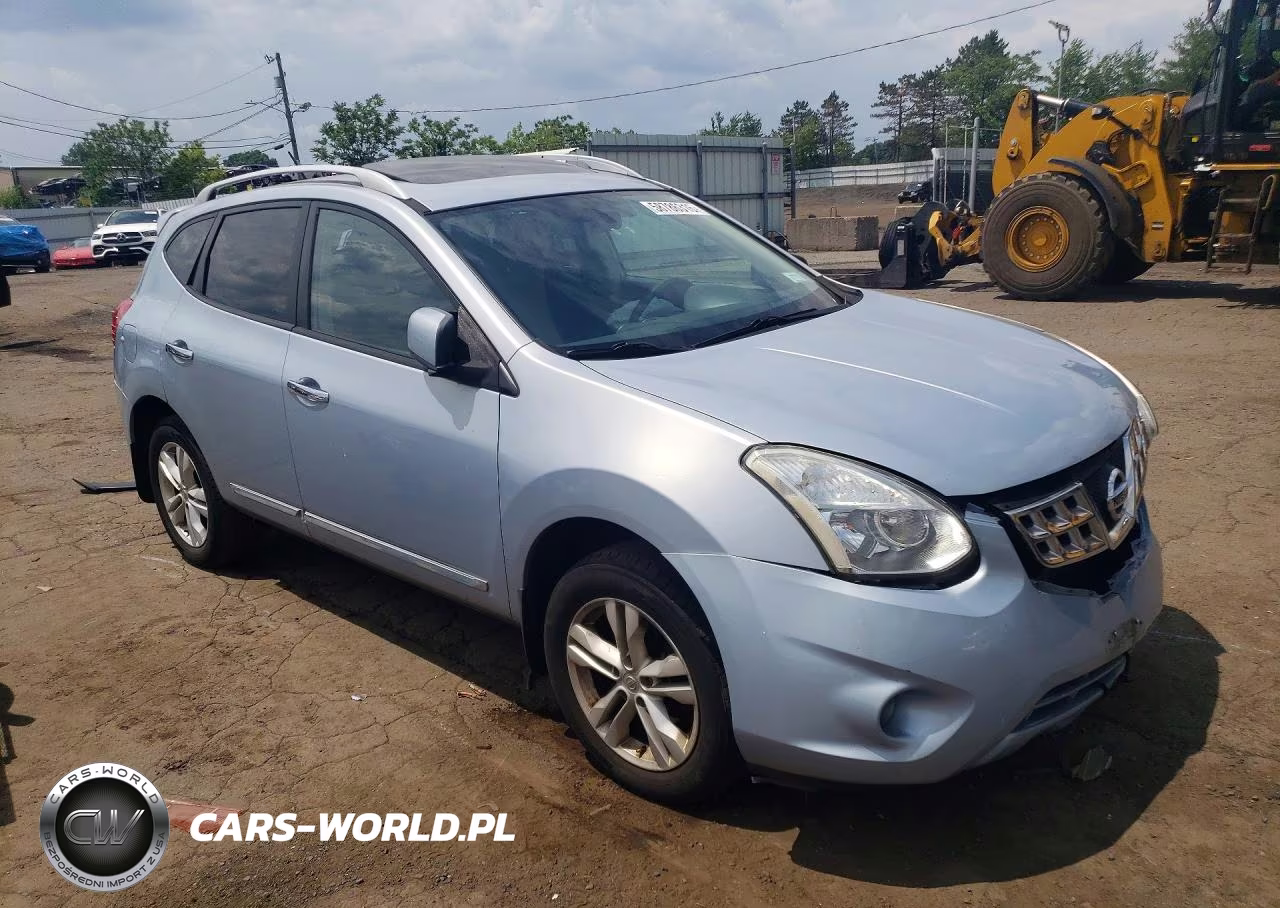 2013 Nissan Rogue S VIN:JN8AS5MV4DW143879 - 4