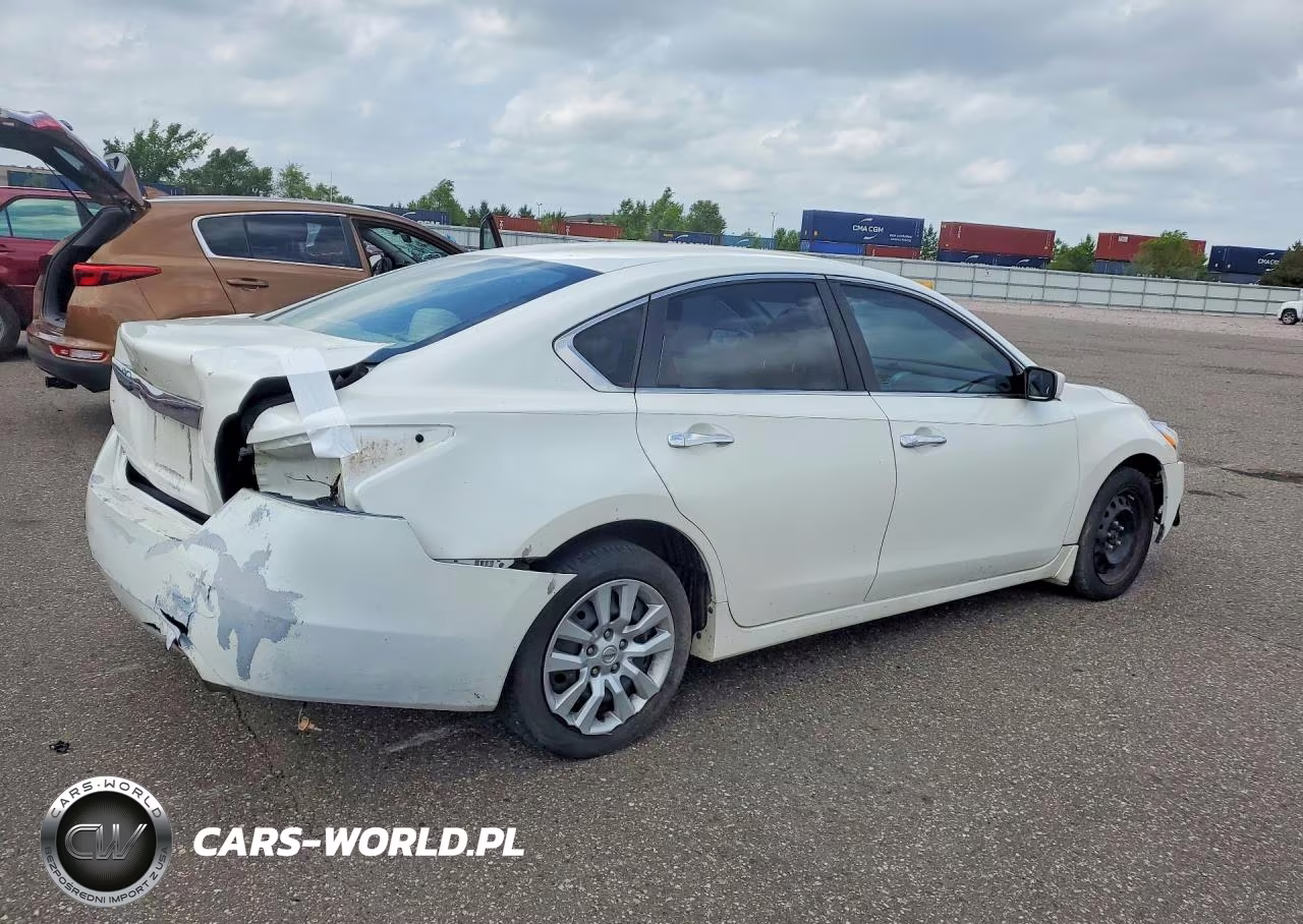 2015 Nissan Altima 2.5 S VIN:1N4AL3AP5FC191419 - 3