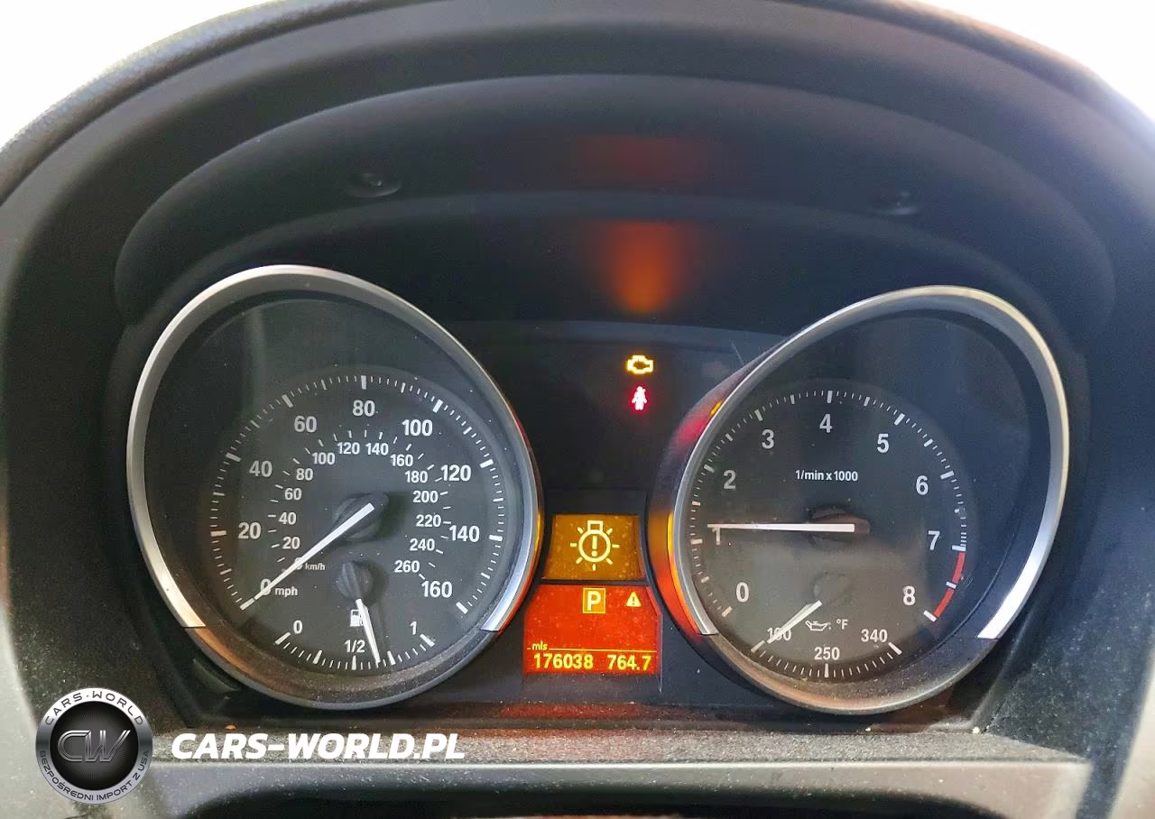 2011 BMW Z4 Sdrive35I VIN:WBALM7C53BE382836 - 9