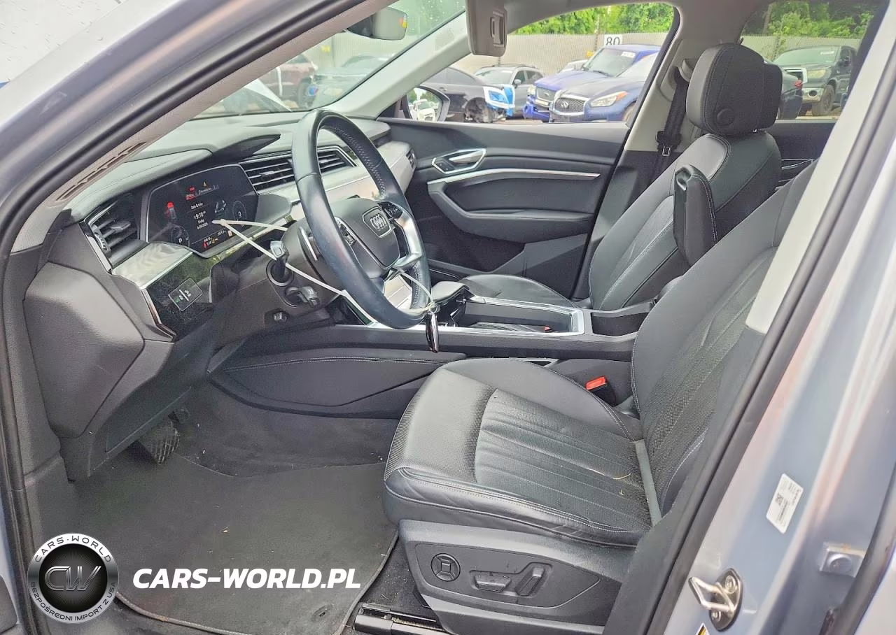 2021 Audi E-Tron Premium Plus VIN:WA1LAAGE6MB038404 - 7