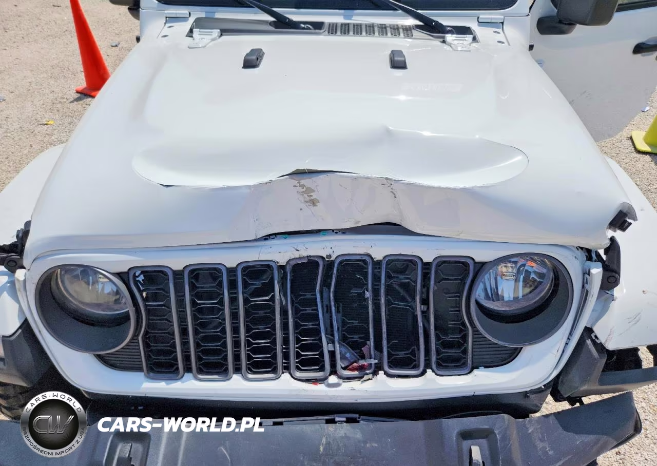 2025 Jeep Gladiator Sport VIN:1C6PJTAG1SL541883 - 11