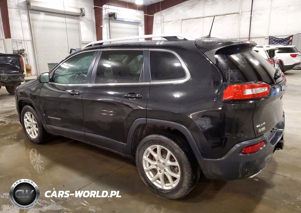 2018 Jeep Cherokee Latitude VIN:1C4PJMCX6JD522010 - 2