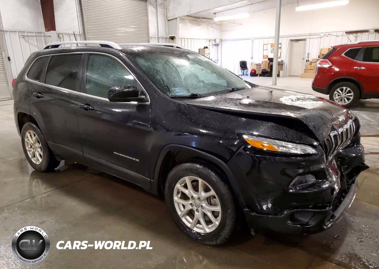2018 Jeep Cherokee Latitude VIN:1C4PJMCX6JD522010 - 4