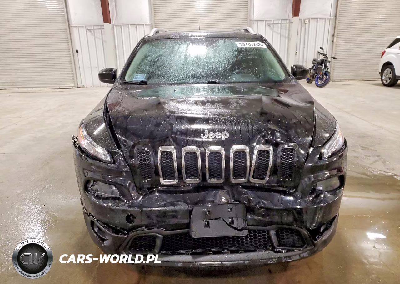 2018 Jeep Cherokee Latitude VIN:1C4PJMCX6JD522010 - 5