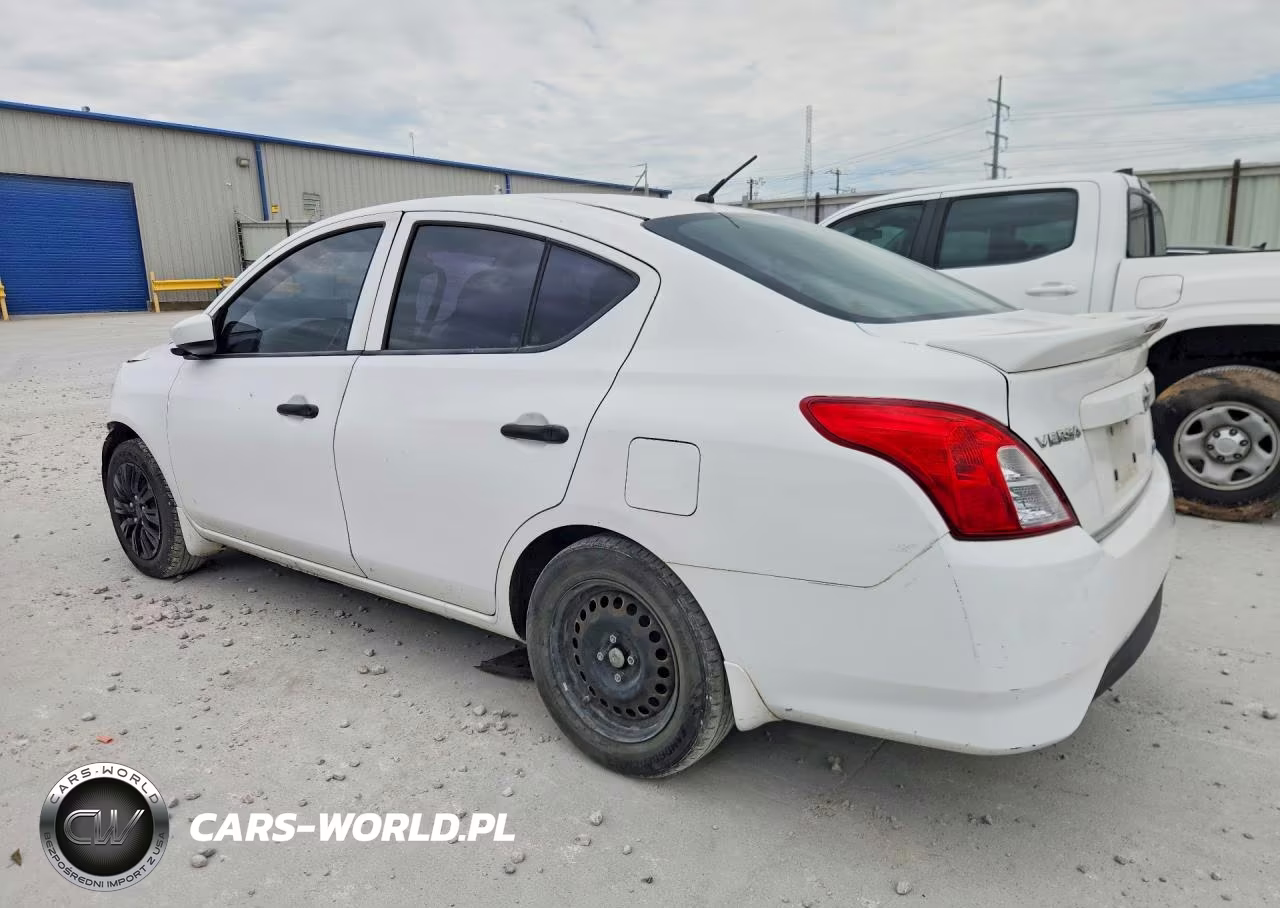 2016 Nissan Versa 1.6 S Plus VIN:3N1CN7AP7GL885302 - 2