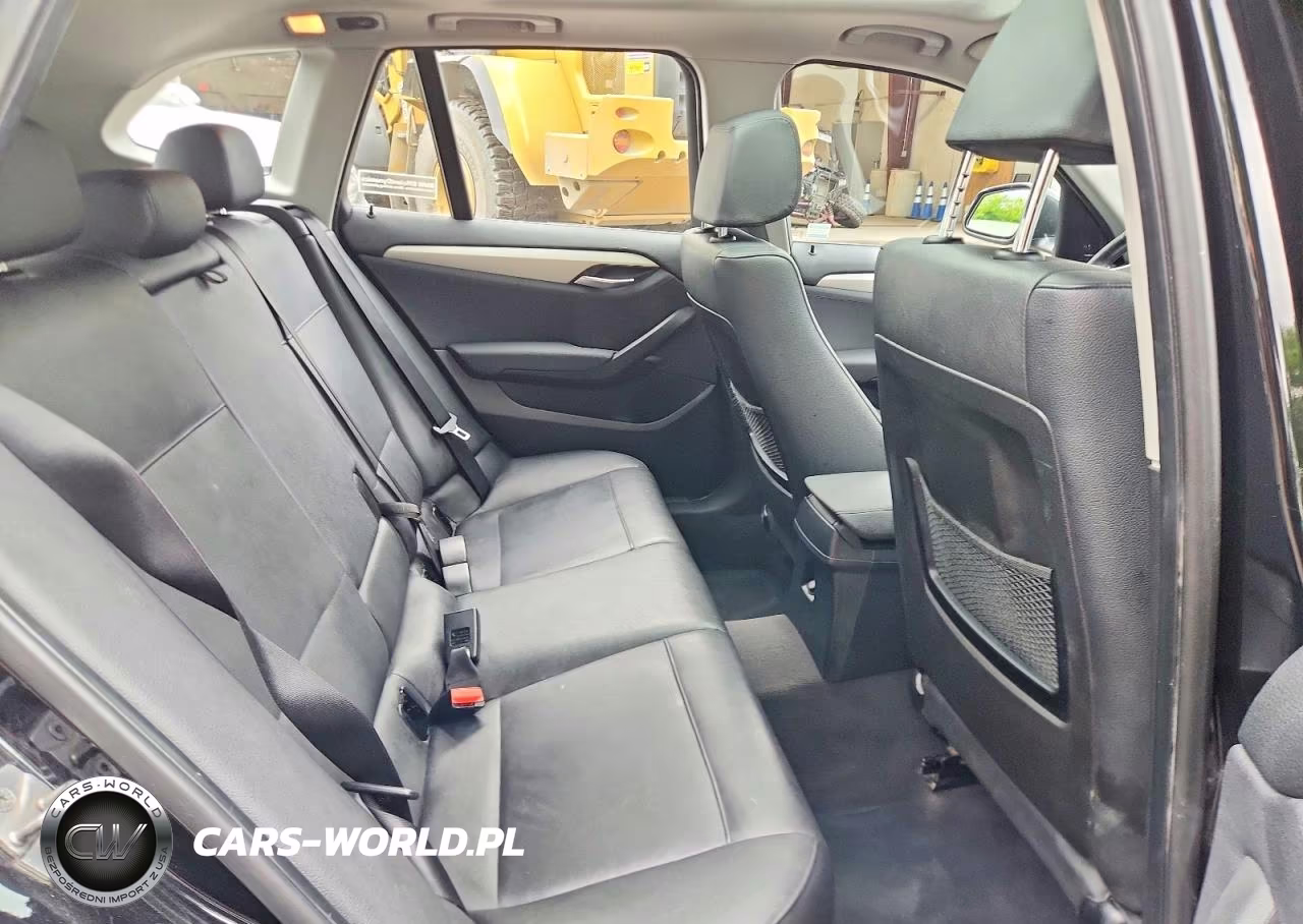 2014 BMW X1 xDrive28I VIN:WBAVL1C59EVY17064 - 11