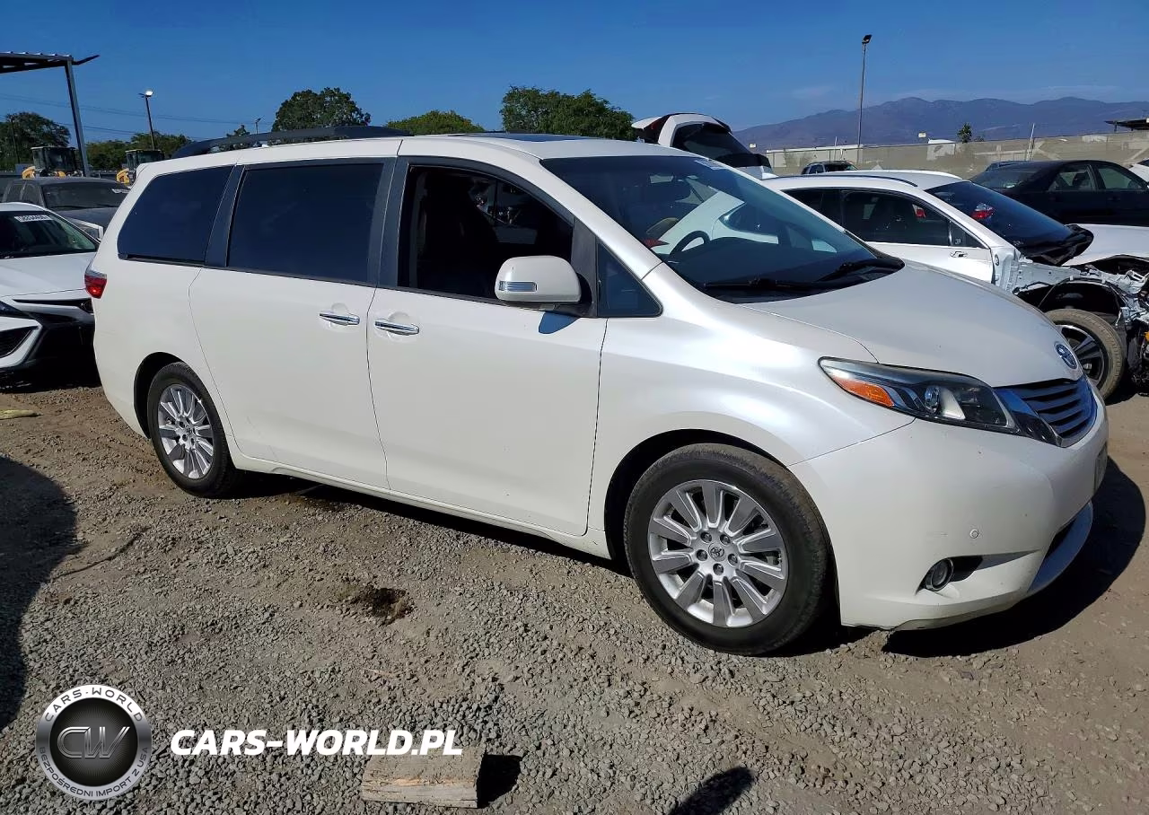 2015 Toyota Sienna Limited 7-Passenger VIN:5TDYK3DC8FS627926 - 4