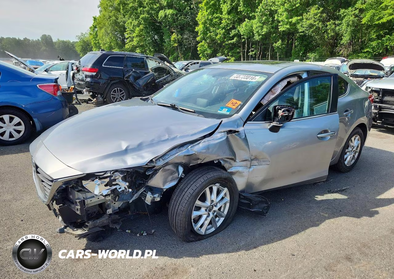 2015 Mazda 3 Touring – zdjęcie 1 z 13