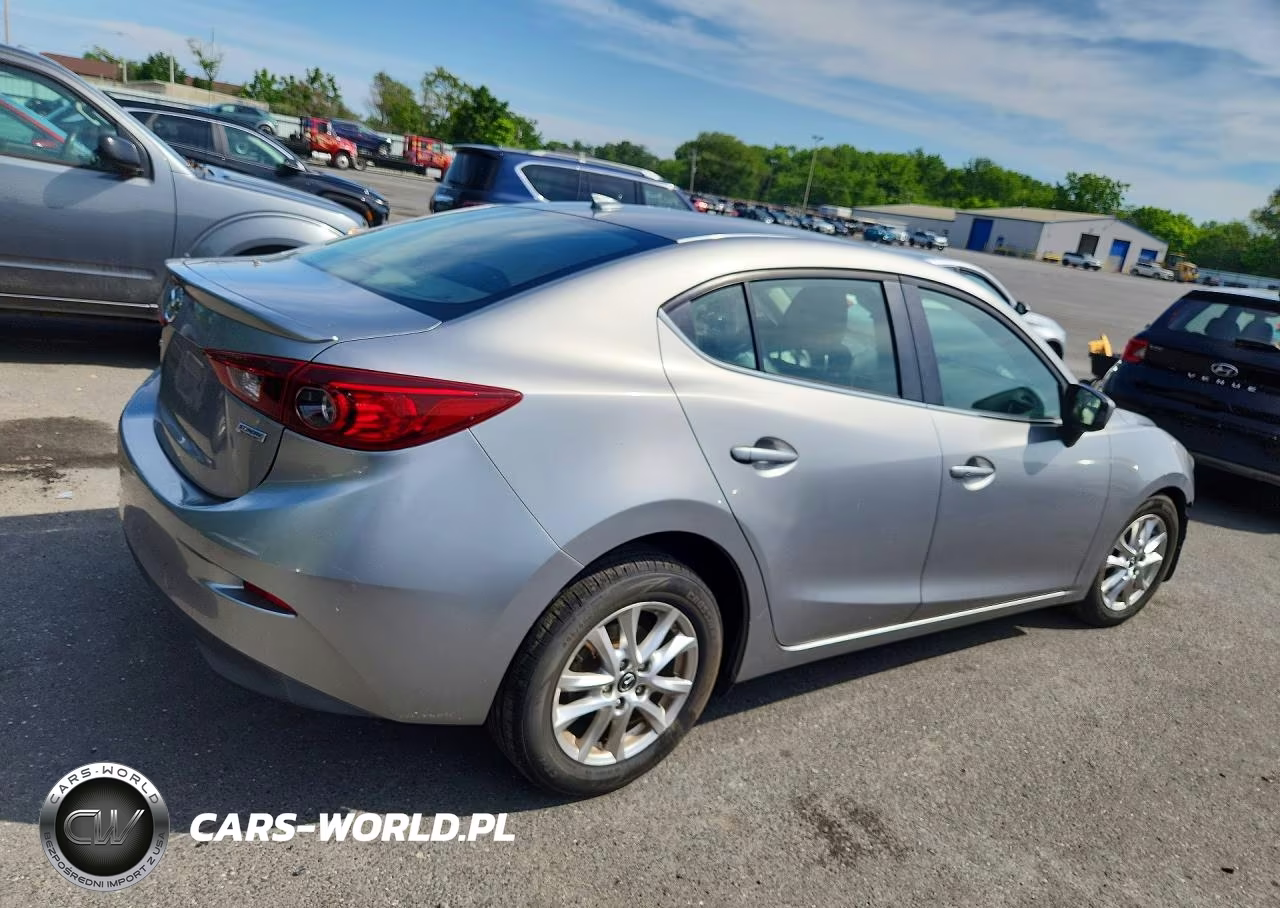 2015 Mazda 3 Touring VIN:3MZBM1V7XFM145820 - 3
