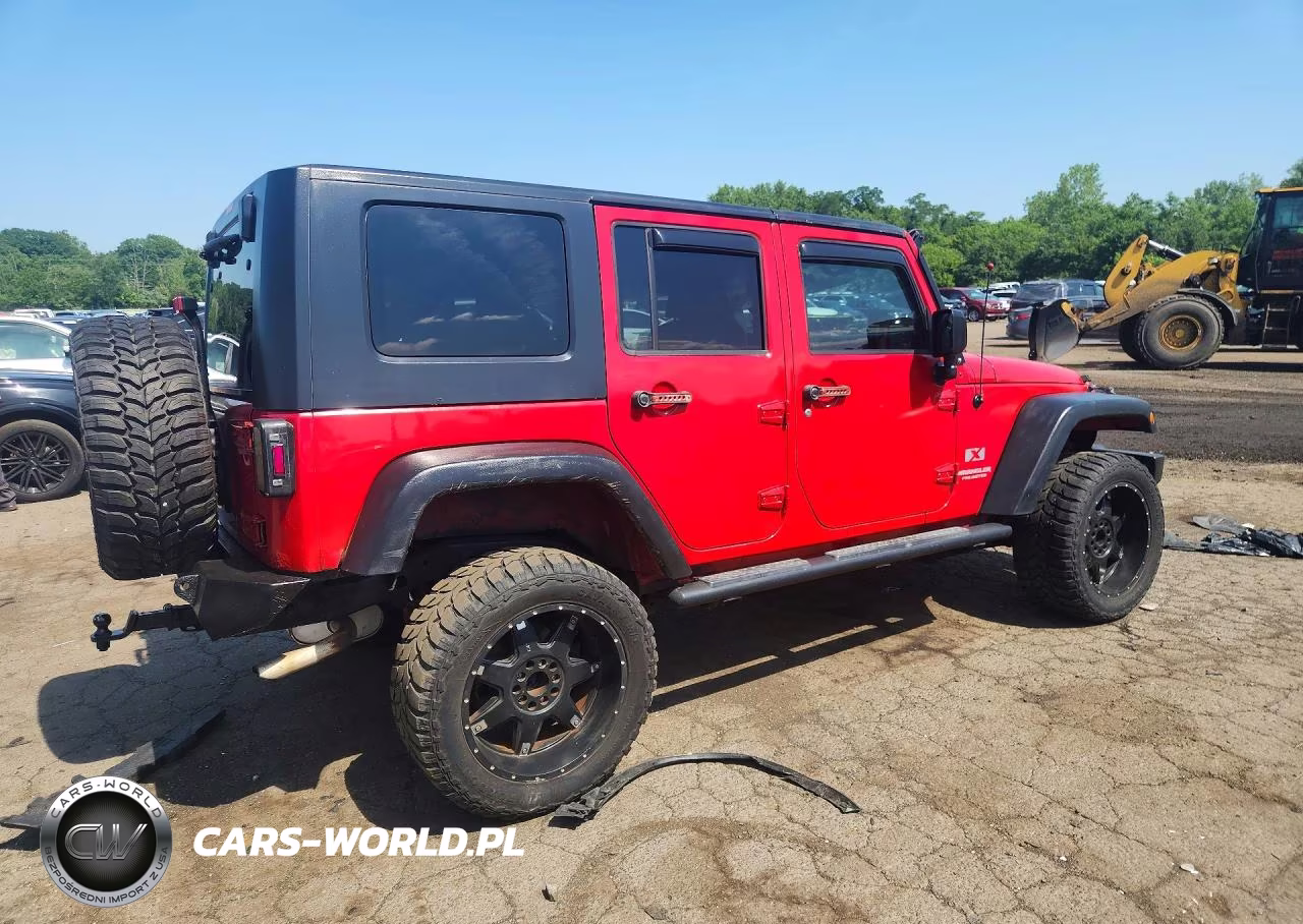 2008 Jeep Wrangler Unlimited X VIN:1J4GA39148L640371 - 3