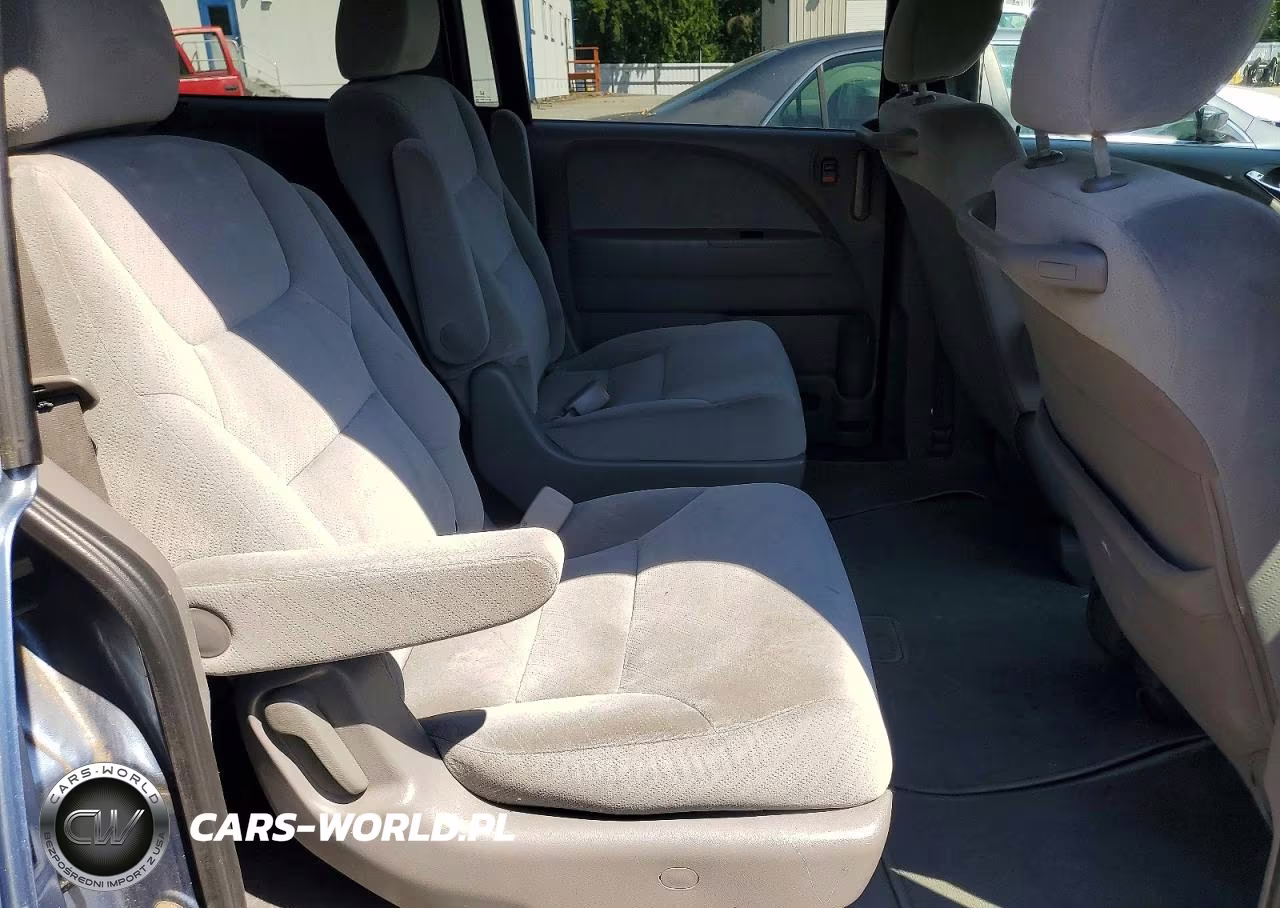 2010 Honda Odyssey Lx VIN:5FNRL3H21AB043609 - 11