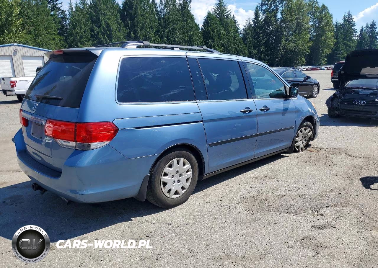 2010 Honda Odyssey Lx VIN:5FNRL3H21AB043609 - 3