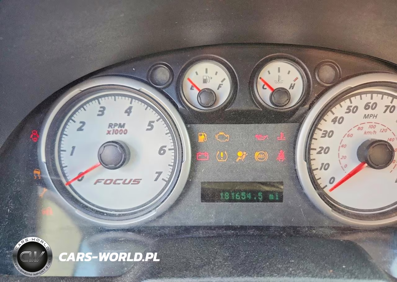 2009 Ford Focus Ses VIN:1FAHP36N09W261597 - 9