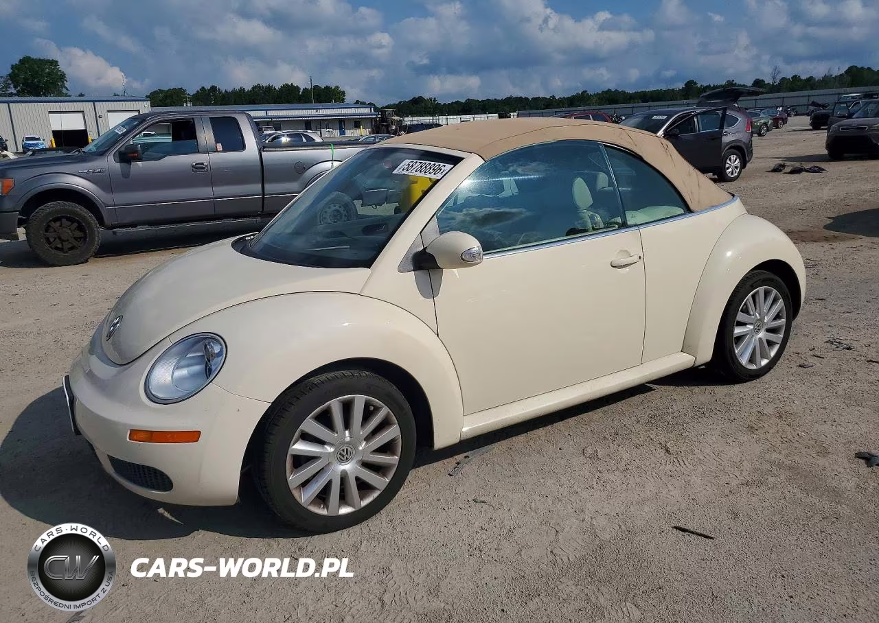 2009 Volkswagen New Beetle S