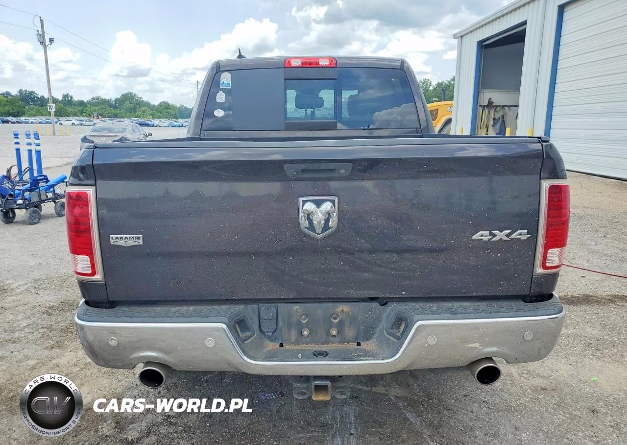 2016 Ram 1500 Laramie VIN:1C6RR7NT8GS236412 - 6