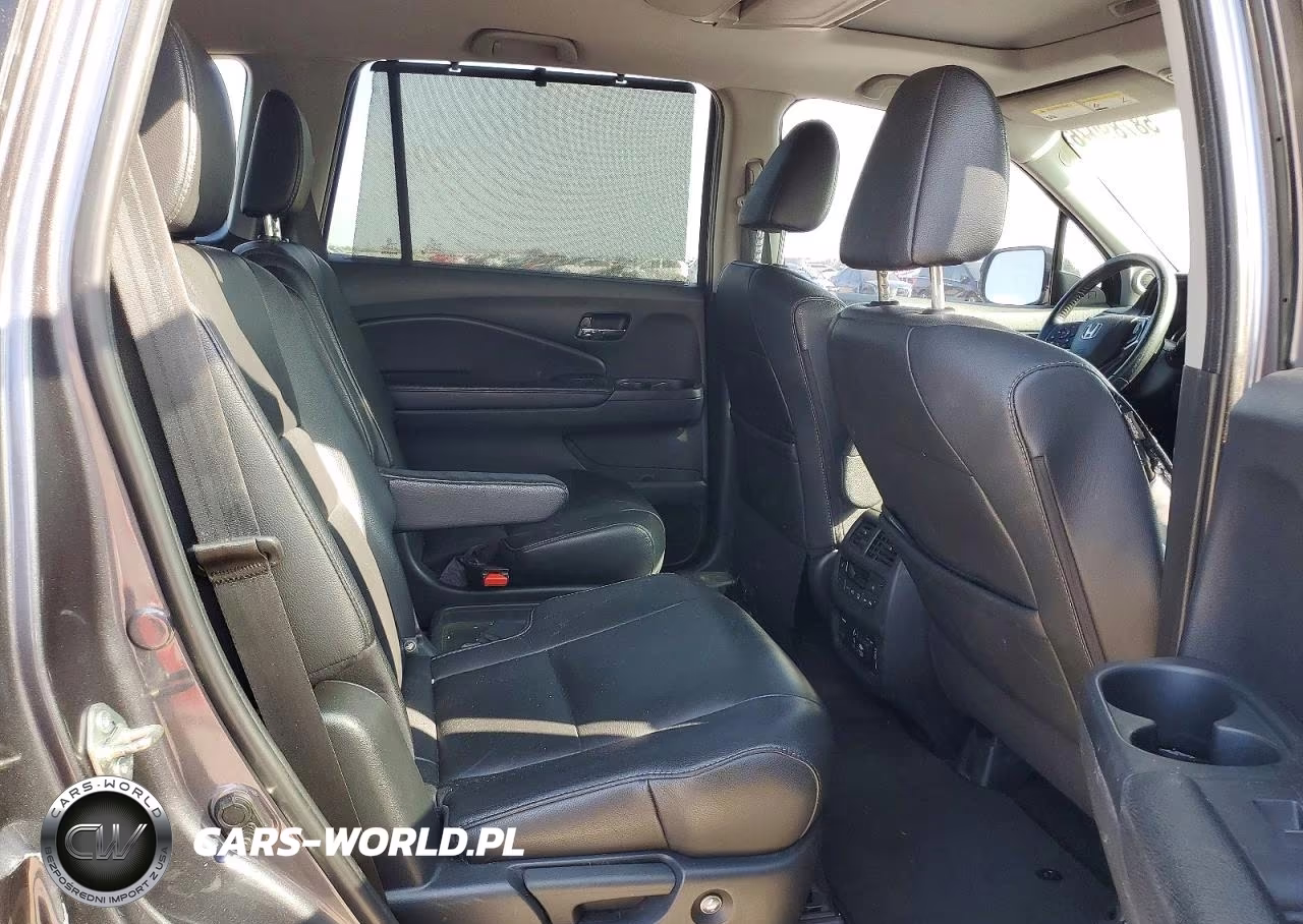 2020 Honda Pilot Touring VIN:5FNYF5H64LB000595 - 11