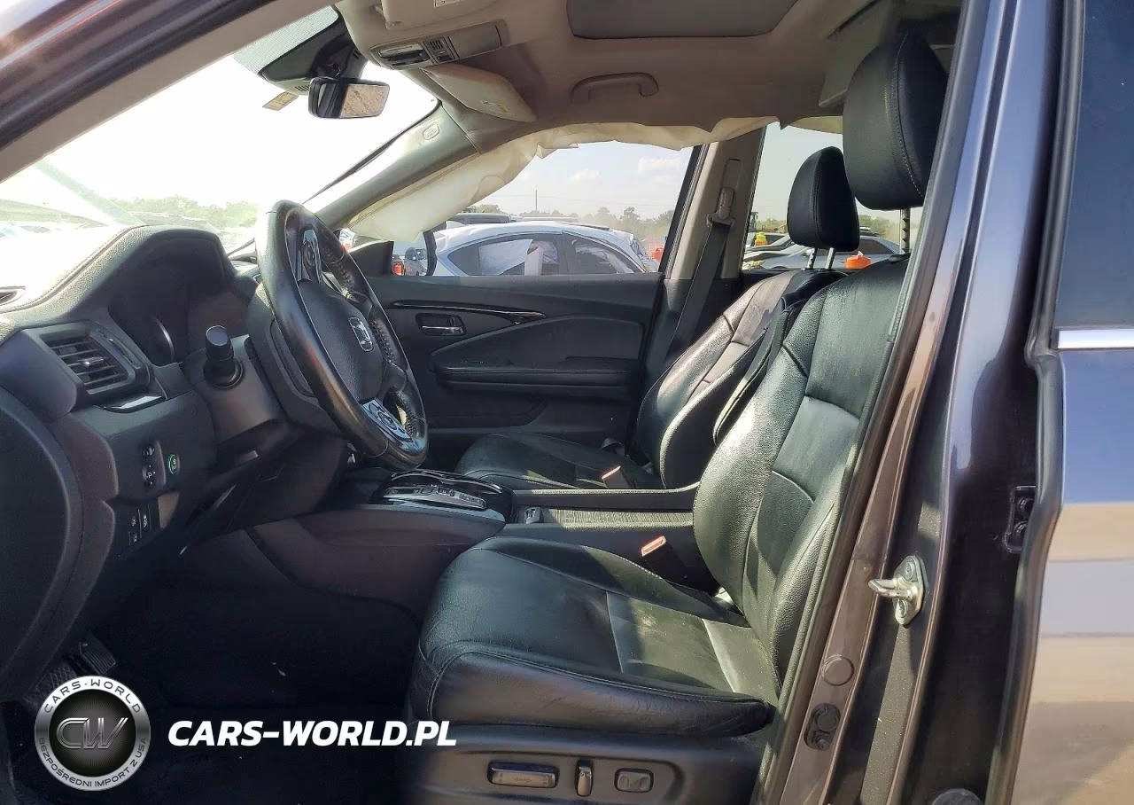 2020 Honda Pilot Touring VIN:5FNYF5H64LB000595 - 7