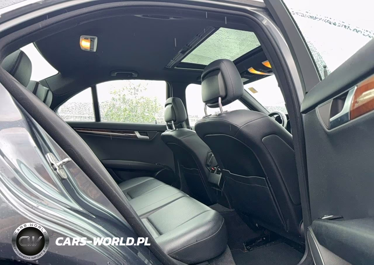 2013 Mercedes-Benz C 300 4Matic VIN:WDDGF8AB0DA831516 - 6