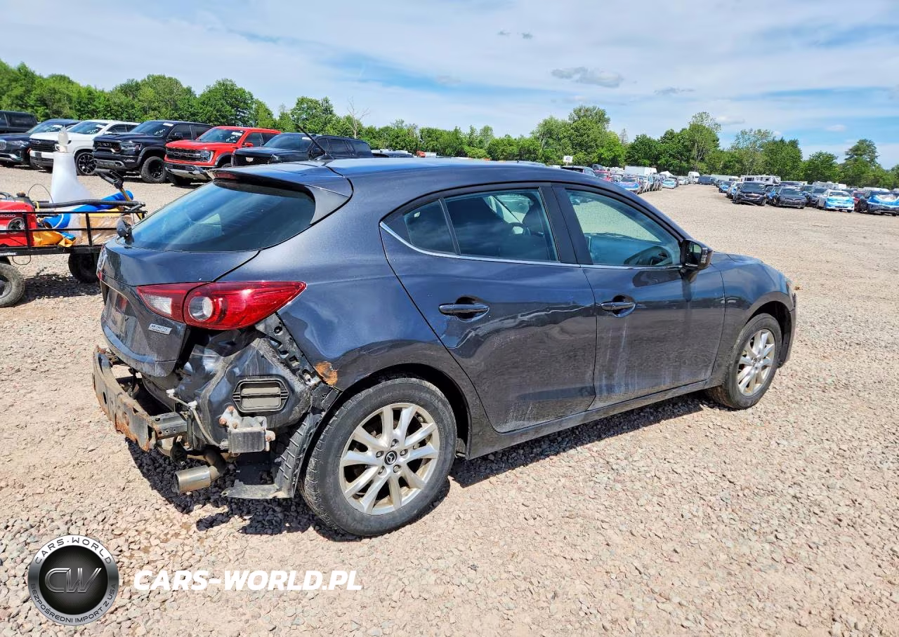 2015 Mazda 3 Touring VIN:3MZBM1L78FM195053 - 3