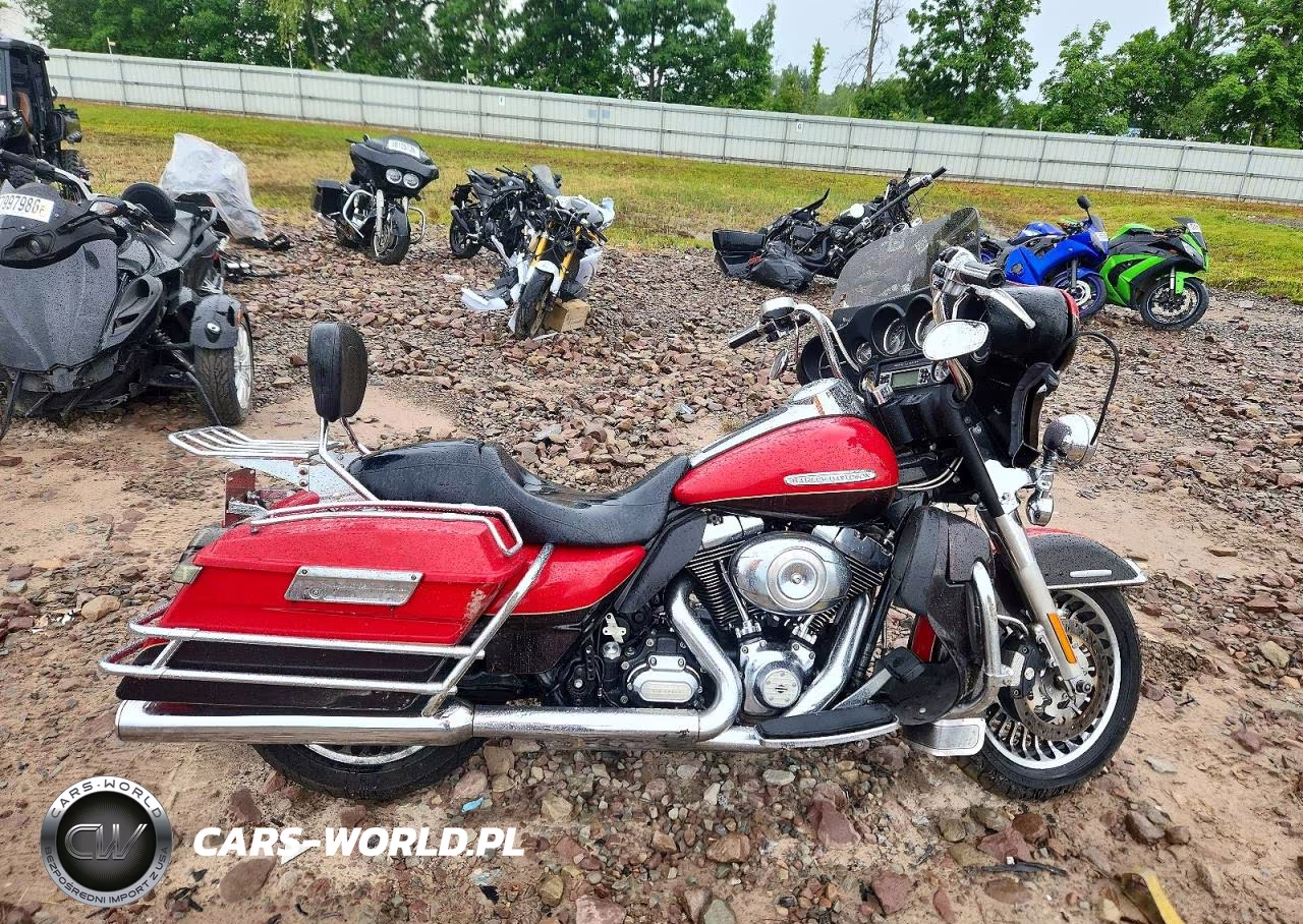2011 Harley-Davidson Flhtk – zdjęcie 1 z 9