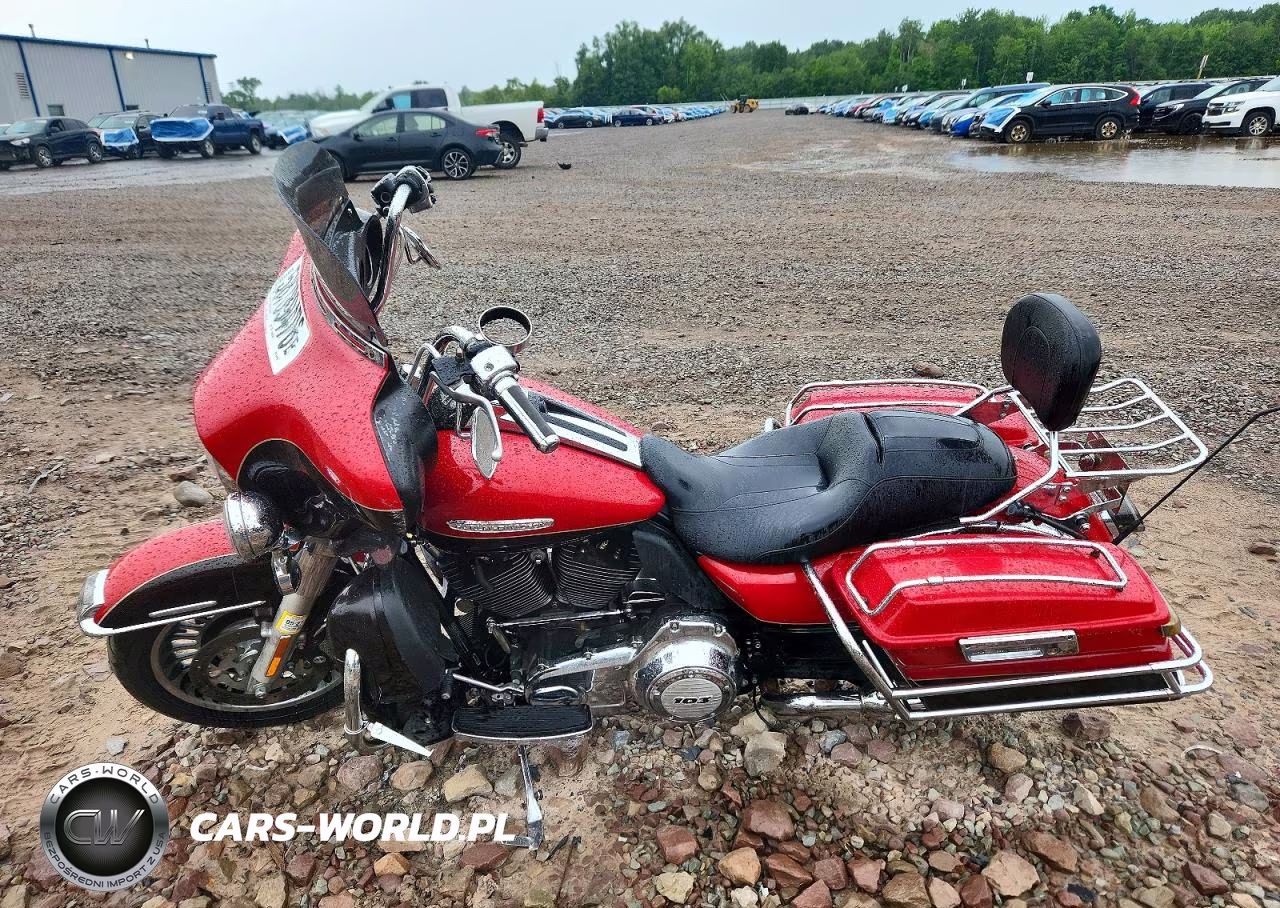 2011 Harley-Davidson Flhtk VIN:1HD1KEM13BB642894 - 3