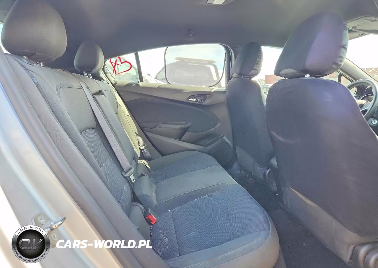 2017 Chevrolet Cruze Lt VIN:3G1BE6SM6HS587282 - 10
