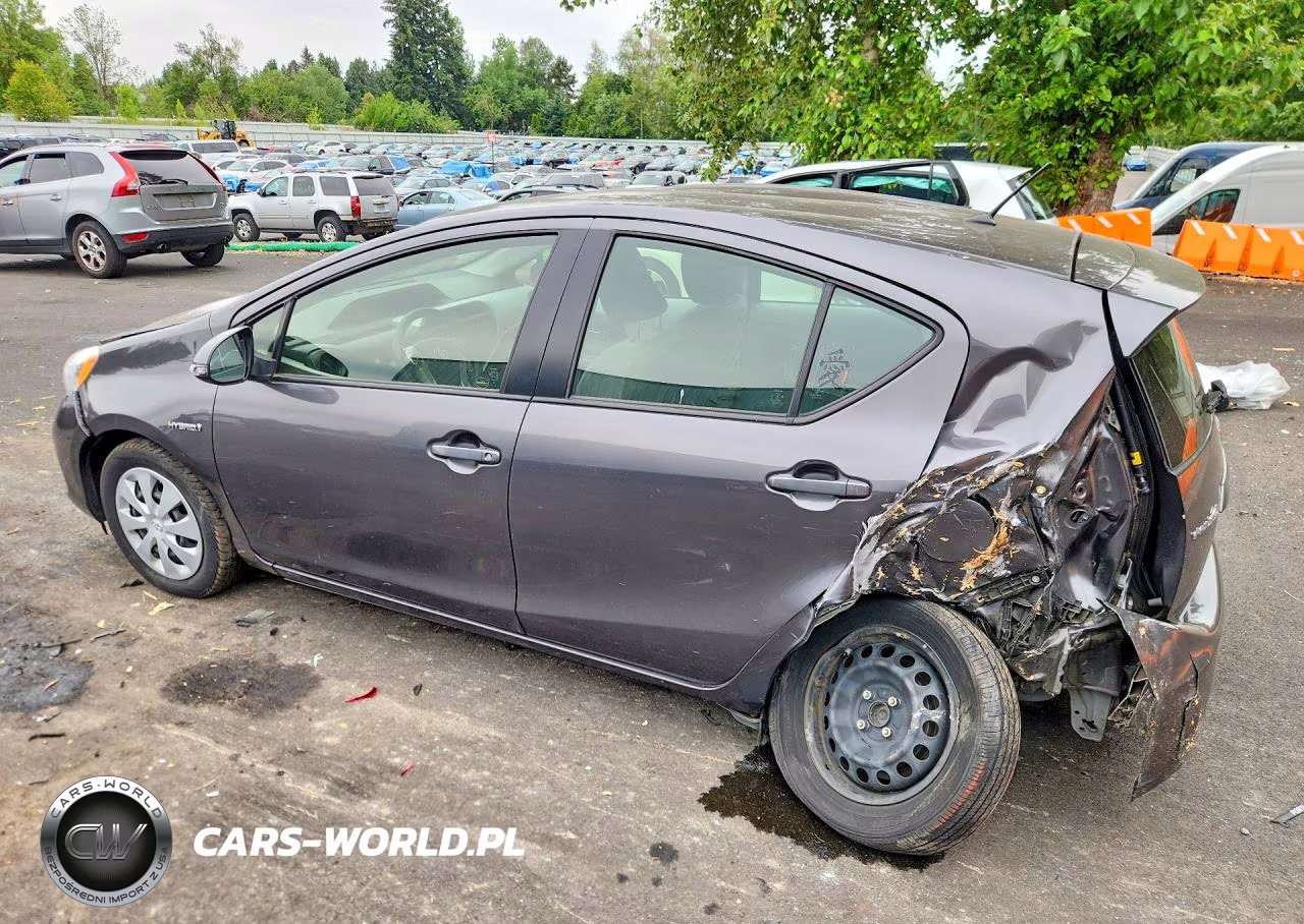 2012 Toyota Prius C Two VIN:JTDKDTB37C1515730 - 2