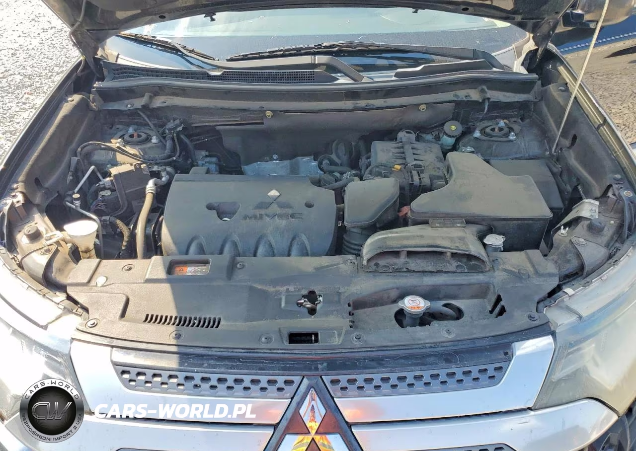 2019 Mitsubishi Outlander VIN:JA4AD2A33KZ004310 - 12