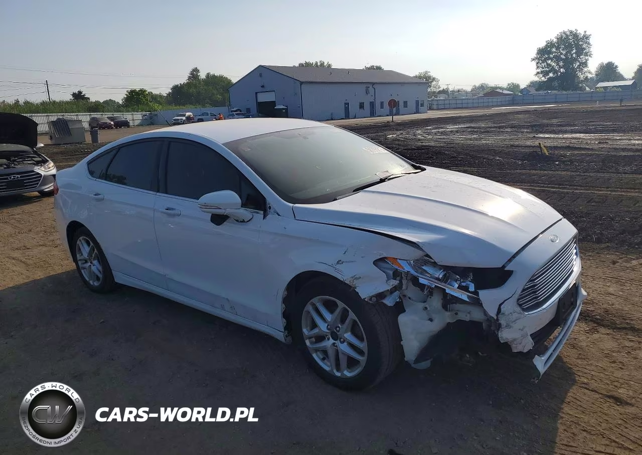 2015 Ford Fusion Se VIN:3FA6P0H77FR243097 - 4