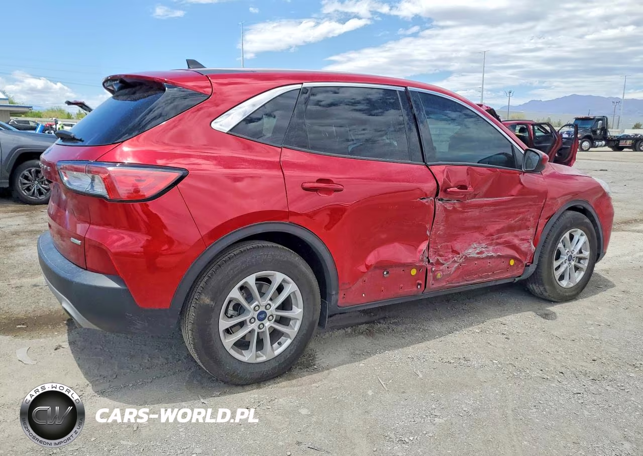 2020 Ford Escape Se VIN:1FMCU0G60LUB05979 - 3