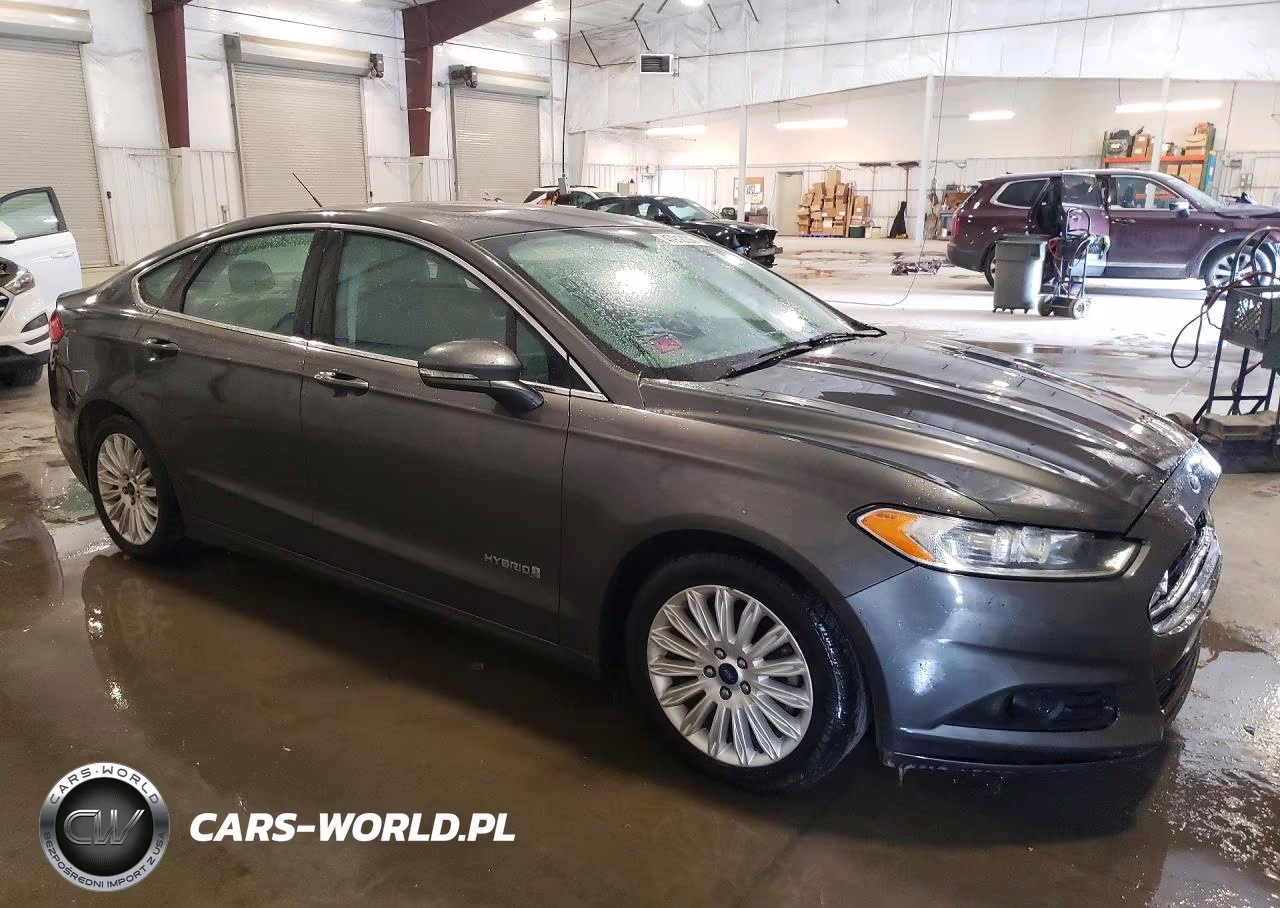2015 Ford Fusion Se Hybrid VIN:3FA6P0LU0FR273779 - 4