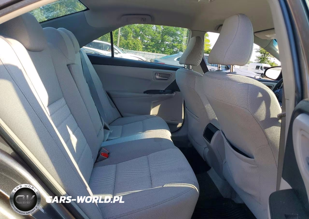 2017 Toyota Camry Hybrid Le VIN:4T1BD1FK9HU224203 - 10