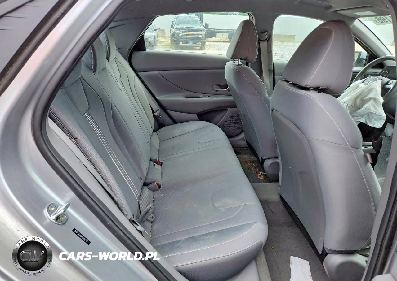 2023 Hyundai Elantra Sel VIN:5NPLS4AG9PH096508 - 10
