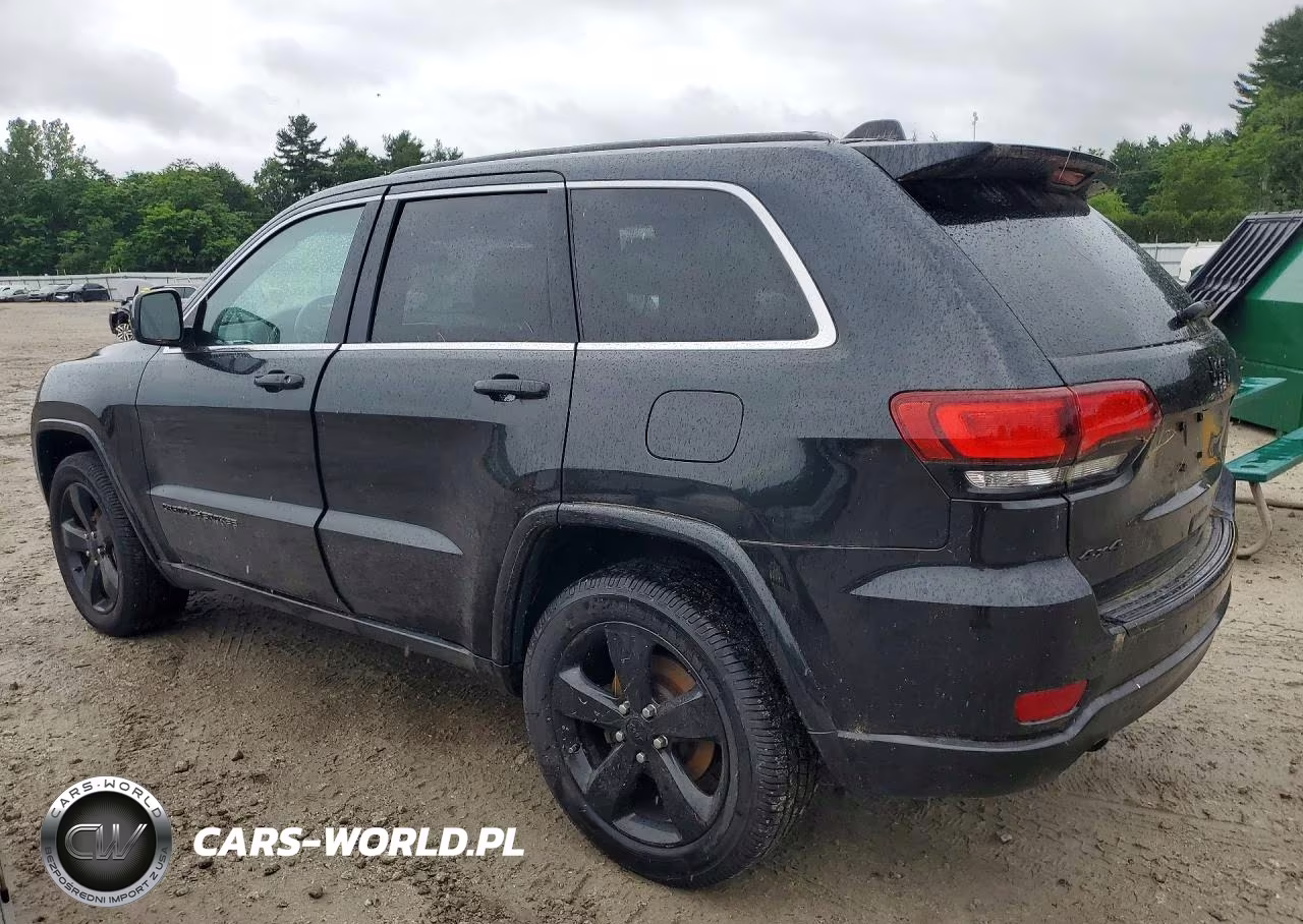 2015 Jeep Grand Cherokee Laredo VIN:1C4RJFAG8FC942887 - 2